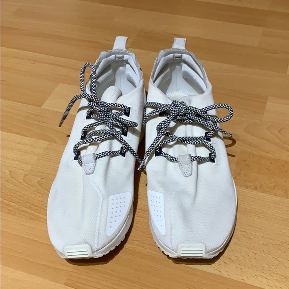 Adidas shoes - Picture 3 of 14